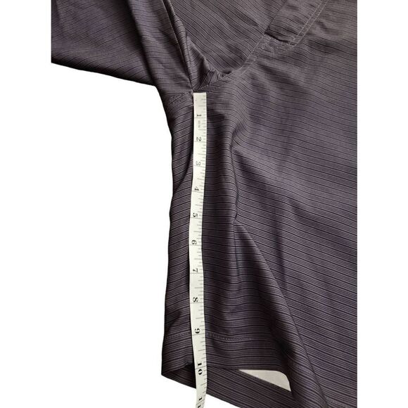 Travis Mathew Performance Golf Shorts Men's 32x10 Gray striped poly stretch - Picture 3 of 9